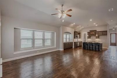 4517 Springhurst Drive, Plano, TX 75074 - Photo 9