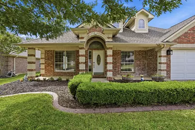 517 Acorn Court, Saginaw, TX 76179 - Photo 7