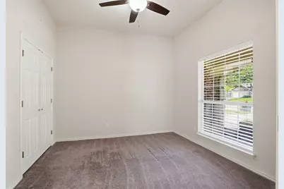517 Acorn Court, Saginaw, TX 76179 - Photo 9