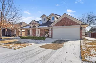 517 Acorn Ct, Saginaw, TX 76179 - Photo 3