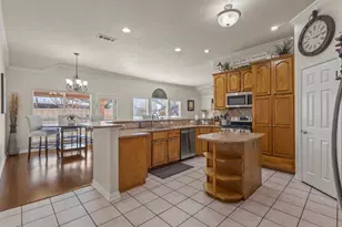 517 Acorn Ct, Saginaw, TX 76179 - Photo 11