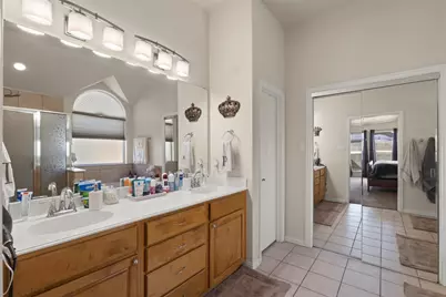 517 Acorn Court, Saginaw, TX 76179 - Photo 17