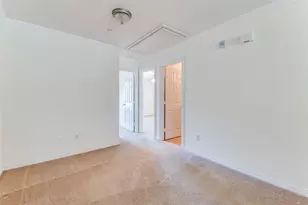 2316 Durango Ridge Dr, Bedford, TX 76021 - Photo 11