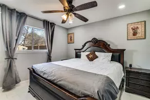 650 Pleasant Oaks Dr, Dallas, TX 75217 - Photo 19