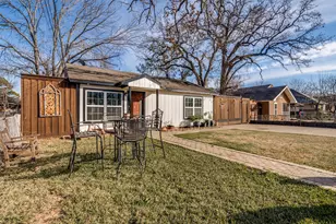 650 Pleasant Oaks Dr, Dallas, TX 75217 - Photo 3