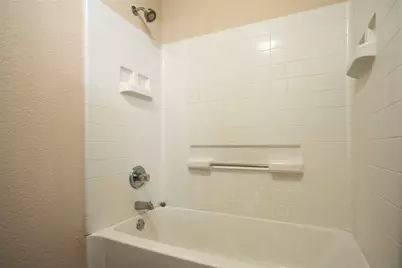 908 Chestnut Avenue, Burleson, TX 76028 - Photo 19