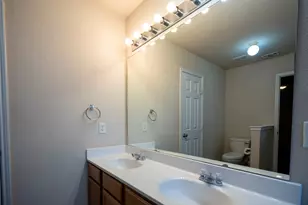 908 Chestnut Ave, Burleson, TX 76028 - Photo 13