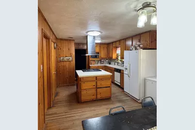 907 W Fordall Street, Henderson, TX 75652 - Photo 5