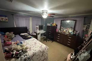 907 W Fordall St, Henderson, TX 75652 - Photo 7