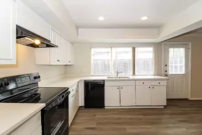 1514 Carnation Drive, Lewisville, TX 75067 - Photo 7