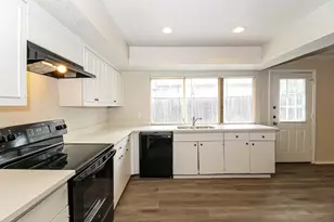 1514 Carnation Dr, Lewisville, TX 75067 - Photo 7