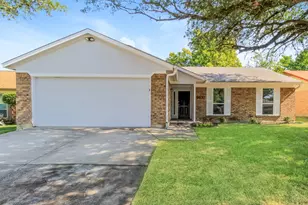 6637 N Park Dr, Watauga, TX 76148 - Photo 1