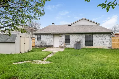 7109 Woodhinge Drive, Benbrook, TX 76126 - Photo 15