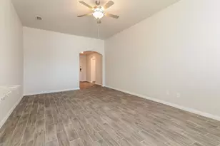 108 Magnolia Dr, Sanger, TX 76266 - Photo 5