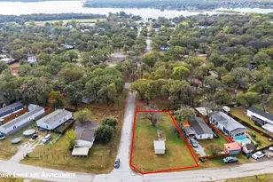 1405 N Pelican Dr, Pelican Bay, TX 76020 - Photo 1