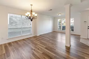 813 Silverbrook Dr, Saginaw, TX 76179 - Photo 3