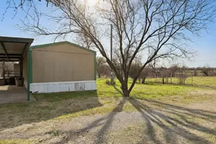 1091 Withers Rd, Mineral Wells, TX 76067 - Photo 5