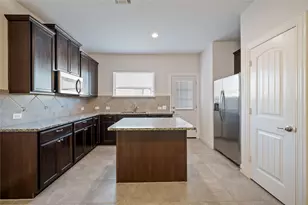 549 Northwood Dr, Oak Point, TX 75068 - Photo 11