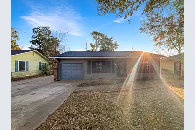 2016 Bluebonnet Avenue, Denison, TX 75020 - Photo 3