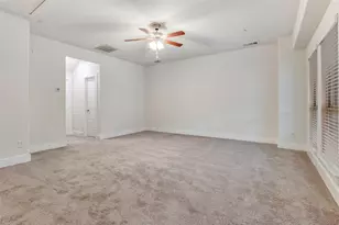 2423 Siskiyou St, Lewisville, TX 75056 - Photo 11