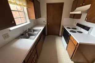 505 N Walnut Creek Dr, Mansfield, TX 76063 - Photo 9