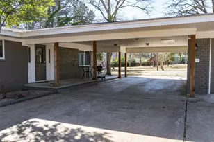 8014 Blue Bird Ln, Athens, TX 75752 - Photo 13