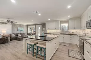 8014 Blue Bird Ln, Athens, TX 75752 - Photo 15