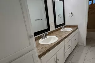 2925 Ridgewood Dr, Hurst, TX 76054 - Photo 13