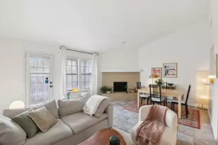 2835 Keller Springs Rd, Carrollton, TX 75006 - Photo 3