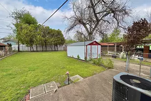 619 Delaware St, Dallas, TX 75208 - Photo 11