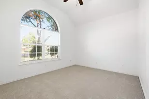 1417 Elmhurst Ln, Flower Mound, TX 75028 - Photo 9