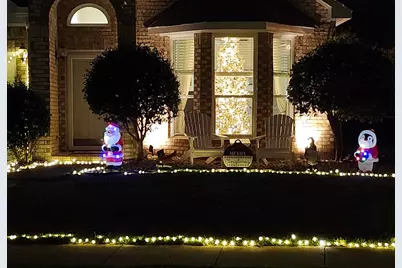 1706 Hollow Creek Court, Garland, TX 75040 - Photo 33