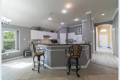 1706 Hollow Creek Court, Garland, TX 75040 - Photo 9