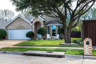 1706 Hollow Creek Ct, Garland, TX 75040 - Photo 5
