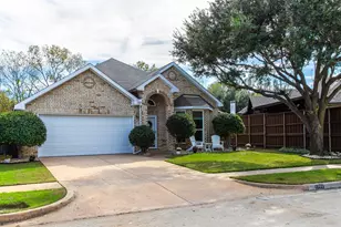 1706 Hollow Creek Ct, Garland, TX 75040 - Photo 3