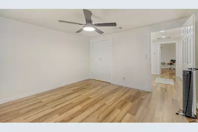 207 Young Street, Waxahachie, TX 75165 - Photo 17