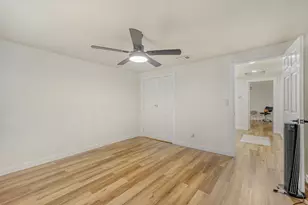 207 Young St, Waxahachie, TX 75165 - Photo 17