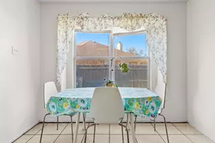 409 Huddleston Ct, Springtown, TX 76082 - Photo 11