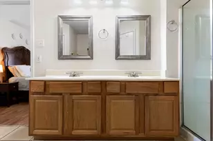 409 Huddleston Ct, Springtown, TX 76082 - Photo 17