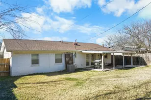 812 Jerry Ln, Bedford, TX 76022 - Photo 15