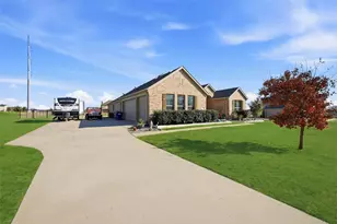 11162 Farmington Rd, Van Alstyne, TX 75495 - Photo 5