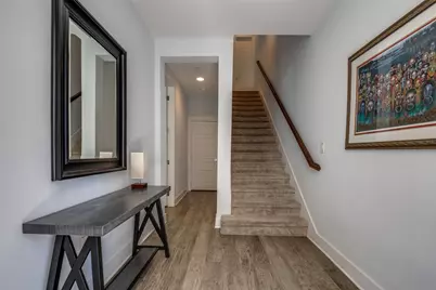 219 S Village Way, Lewisville, TX 75057 - Photo 5