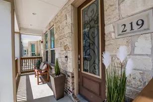 219 S Village Way, Lewisville, TX 75057 - Photo 3