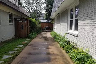 4429 Mockingbird Ln, Highland Park, TX 75205 - Photo 23