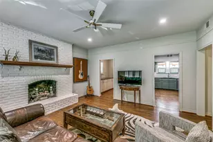 4429 Mockingbird Ln, Highland Park, TX 75205 - Photo 11