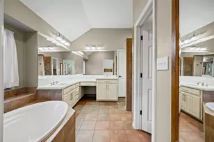 106 Manor Ct N, Willow Park, TX 76087 - Photo 21