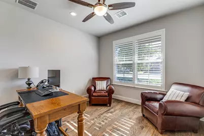 240 Marie Circle, Frisco, TX 75033 - Photo 11