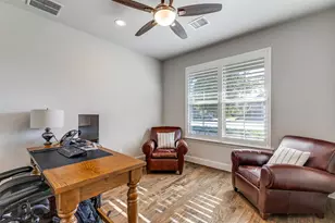 240 Marie Cir, Frisco, TX 75033 - Photo 11