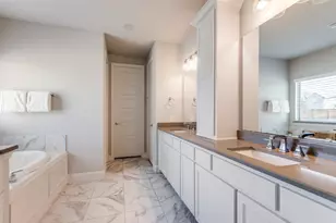 240 Marie Cir, Frisco, TX 75033 - Photo 21