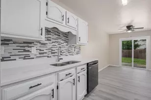 4500 Larner St, The Colony, TX 75056 - Photo 9